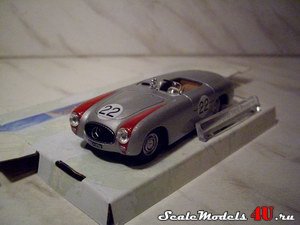 Масштабная модель автомобиля Mercedes-Benz 300SL Spider solo (1952) фирмы Hongwell/Cararama 1:43.