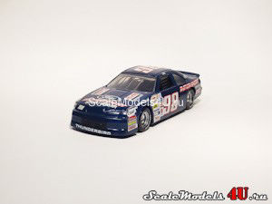 Масштабная модель автомобиля Ford Thunderbird NASCAR (Jody Ridley #98) фирмы Racing Champions.