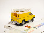 Land Rover series III 109 yellow truck safari (18)