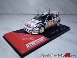 Масштабная модель автомобиля Toyota Corolla WRC 1998 Rally Safariфирмы Altaya 1:43.