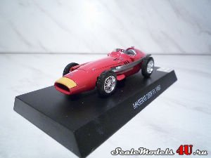 Scale model of Maserati 250F F1 1957 produced by Grani & Partners.