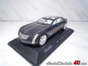 Масштабная модель автомобиля Cadillac Sixteen фирмы Norev.