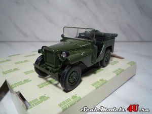 Масштабная модель автомобиля ГАЗ-64 (1943) темно-зеленый фирмы Наш Автопром.