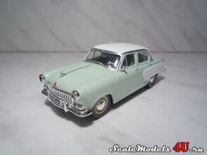 Scale model of GAZ M21 Volga Green and White produced by NAP-Design.