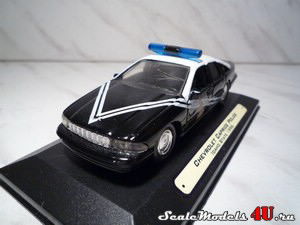 Масштабная модель автомобиля Chevrolet Caprice Police (Idaho State 1996) фирмы Road Champs.