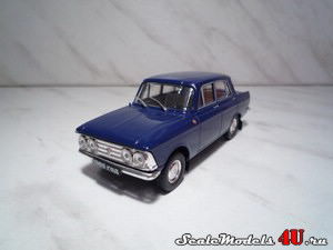 Масштабная модель автомобиля Москвич 408 Элит (1965) синий фирмы Наш Автопром.