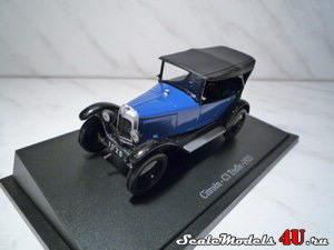 Масштабная модель автомобиля Citroen C3 Trefle (1925) фирмы Universal Hobbies.