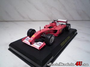 Масштабная модель автомобиля Ferrari F1 2001 (2001) фирмы Fabbri (Ixo).