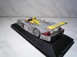 Audi R8 №9 (Le Mans 2000)