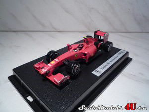 Масштабная модель автомобиля Ferrari F60 (660) K.Raikkonen (2009) фирмы Hot Wheels (Mattel).