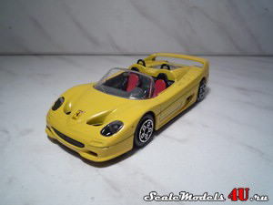 Масштабная модель автомобиля Ferrari F50 (open) Yellow фирмы Bburago.