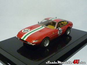 Масштабная модель автомобиля Ferrari 365 GTB/4 Racing (1968) фирмы Hot Wheels (Mattel).