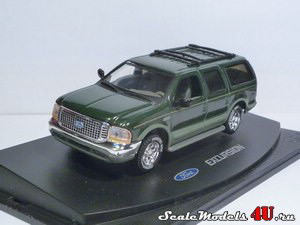 Scale model of Ford Excursion (2000) produced by Anson.
