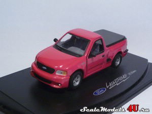Scale model of Ford Lightning SVT F-150 Red (1999) produced by Anson.