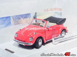 Масштабная модель автомобиля Volkswagen Beetle Cabriolet (Open Top) фирмы Hongwell/Cararama.