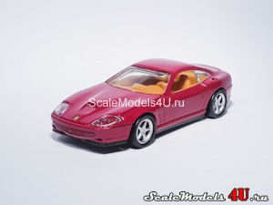Масштабная модель автомобиля Ferrari 550 Maranello фирмы Hot Wheels (Mattel).