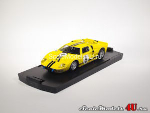 Scale model of Ford GT40 MkII Le Mans #8 (1966) produced by Bang.