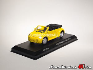 Масштабная модель автомобиля Volkswagen Beetle Cabrio Concept 1 Yellow (1994) фирмы Detail Cars.