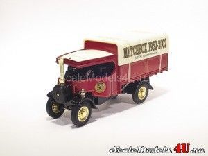 Масштабная модель автомобиля Foden Steam Lorry "Matchbox 50th Anniversary" (1922) фирмы Matchbox.