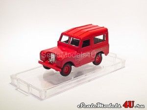 Scale model of Land Rover SWB Royal Mail (1960) produced by Vitesse.
