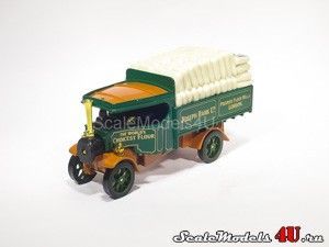 Масштабная модель автомобиля Foden C Type Steam Wagon "Joseph Rank Ltd" (1922) фирмы Matchbox.