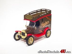 Масштабная модель автомобиля Ford Model T Van "Needler's Chocolate" (1915) фирмы Corgi.