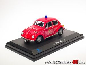 Масштабная модель автомобиля Volkswagen Beetle Feuerwehr фирмы Hongwell/Cararama.