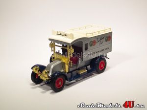 Scale model of Renault Type AG "Duckham's Oils" (1905) produced by Matchbox.