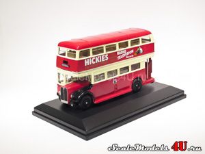 Масштабная модель автомобиля Routemaster Bus Reading RT фирмы Oxford Diecast.