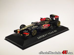 Масштабная модель автомобиля Lotus F1 Team E21 Race Car #8 - Romain Grosjean (2013) фирмы Corgi.