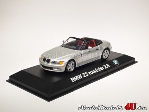 Scale model of BMW Z3 Roadster 2.8 (1996) produced by Minichamps.