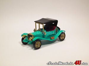 Scale model of Maxwell Roadster GA (1911) produced by Matchbox.
