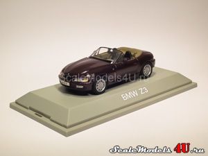 Scale model of BMW Z3 Roadster Maroon (1996) produced by Schuco.