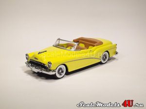 Scale model of Buick Skylark Yellow (1953) produced by Matchbox.