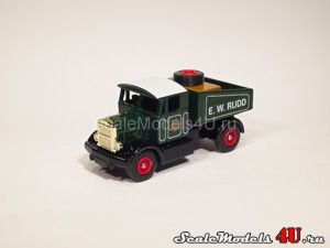 Scale model of Scammell Tractor - E.W. Rudd (1937) produced by Lledo.