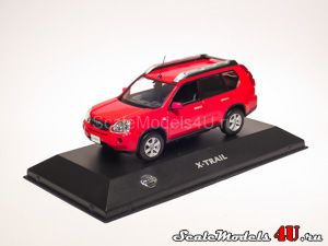 Scale model of Nissan X-Trail T31 Red (2008) produced by J-Collection.