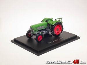 Scale model of Fendt Farmer 2 (Germany 1961) produced by Universal Hobbies.