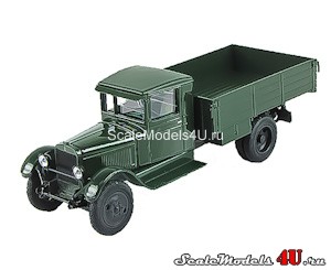 Масштабная модель автомобиля ЗИС-5 зелёный (1930) фирмы Наш Автопром.